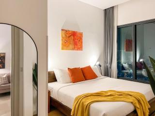 Lucentia Apartments - 2