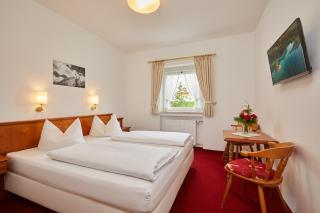 Gästehaus Zugspitz - Zimmer ohne Verpflegung - Farchant - 3