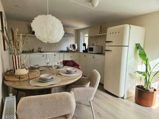 Holiday home with private Sauna on the Veluwe with cold water Tub bath - 5