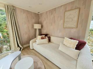 Holiday home with private Sauna on the Veluwe with cold water Tub bath - Putten - 1