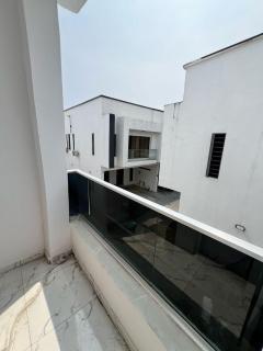 Luxury 4BR Apt 5Min to LCC with Pool in Secured Estate - Ibeju - 1