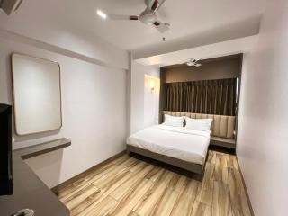 APEX STAY Rooms & Dormitory - Mumbai - 6