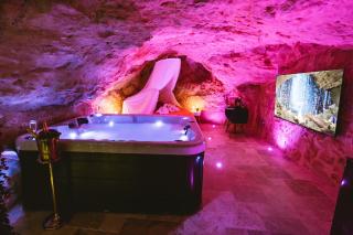 La Grotte Fleurie - Classée 5 étoiles - 4