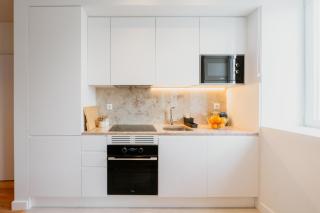 Mary Orange - NO 236 RC E - Elegant Two-Bedroom Urban Retreat - Lissabon - 4