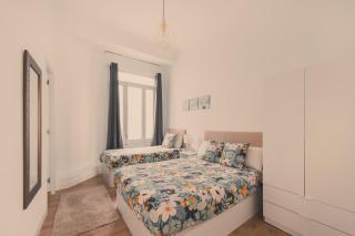8 rooms, 6 bathrooms over Gran Via Street - Madrid - 3
