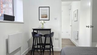 Modern Central Studio in Old Street 1 - 5
