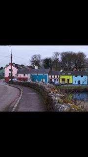 Studio Apartment sleeps up to 4 guests in Kinvara - - 2