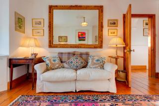 Pass the Keys Charming Cottage in the City Centre Free Parking - 9