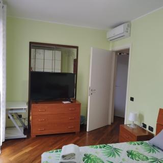 Camera Matrimoniale, Politecnico Milano Bovisa e Fiera RHO - Milan - 6