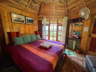 Camp Oak View, Camp and Cottages, Bir - Bīr - 3