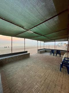 SeaFort Beach Hut - 1