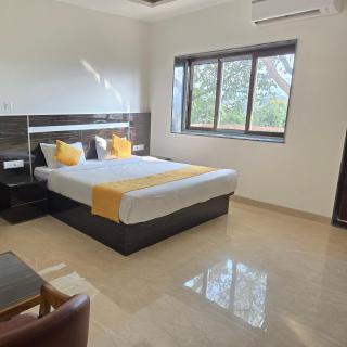 Mountain Hill Resort Lonavala - Lonavala - 9