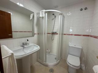 Piso en Linares zona Paseo con parking gratis - Linares - 8