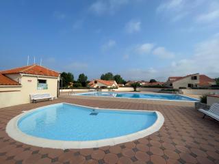 Charmante Maison proche mer avec piscine collective - 6