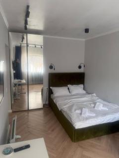 Camden Flat Walk In Shower, Smart Tv, Queen Bed - Cluj-Napoca - 0