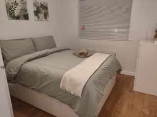 Modern London Flat - Free Parking -15 min from LCY - 8