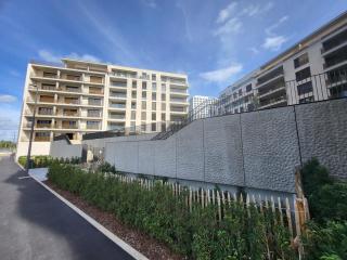 Luxery Apartment big patio Cloche d Or - 6