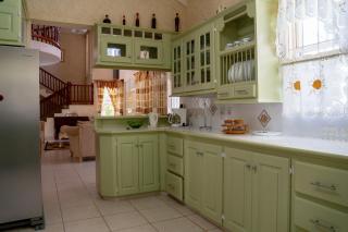 Escape to a delightful spacious family villa in Saint James - Saint James - 2