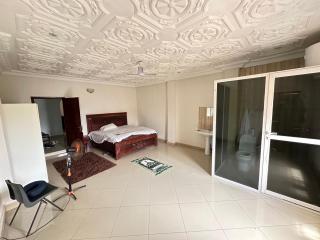 West Coast Apartments GM - Mariama Kunda - 5