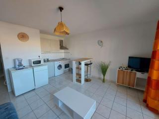 Lumineux 2 pièces à 50m de la plage avec ascenseur, loggia et équipements pour 4 personnes - FR-1-423-242 - Grau-dʼAgde - 0