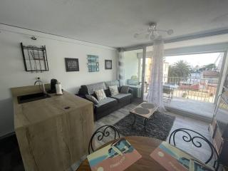 Appartement climatisé avec balcon, piscine et parking au Cap d'Agde - FR-1-723-50 - Le Cap d'Agde - 3