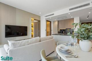 Stunning 1 Bedroom with Burj Khalifa view - 2