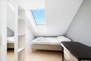DINBNB Homes 5 Bedroom Family House - Free Parking - Kristiansand - 2