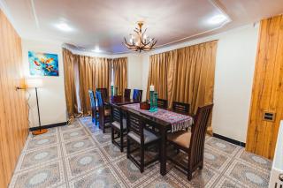 Chinar Wood Cottage - Gulmarg - 2