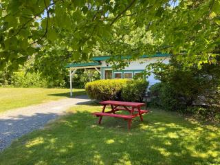 PATIO MOTOR COURT - 0