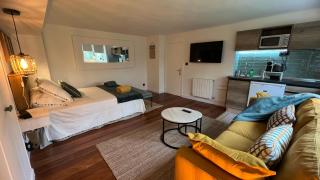 Apartamento independiente Suite - Recién reformado y parking gratis - Castro-Urdiales - 9
