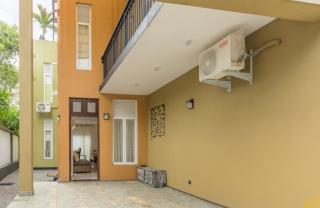 Rash Holiday Inn-Malabe Colombo - 0