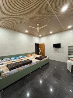 Mani residency AC convention hall - Raigīr - 8