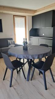 Mountain & Lodge - 3