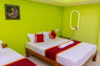 Suite Room-Varadha Residency - Kālapettai - 4