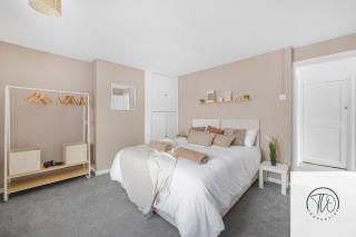 4BR House - Sleeps 9- Perfect for Sizewell- Aldeburgh- Southwold - Peasenhall - 9
