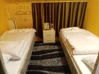 Baku Express Hostel - Baku - 1