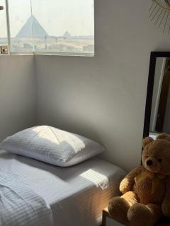 غرف فندقية مع إطلالة بانورامية على الاهرامات - 1