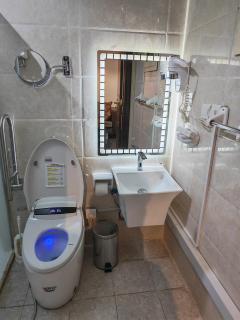 درة فلسطين للشقق المخدومة - جدة - حي الفيحاء - تصنيف مرافق الايواء السياحي اقتصادي Durrat Palestine Serviced Apartments - Jeddah - Al Fayhaa District - Economic Tourist Accommodation Facilities Classification - 4