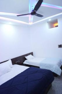 Hotel Kishan Kunj - 8