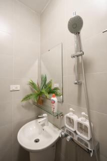 Home of Serenity - 3 BR & 3 baths - 1' to Hoan Kiem Lake & Old Quarter - Hanoï - 2