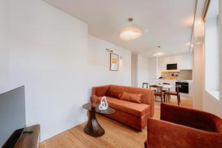 Mary Orange - NO 232 1 - Stylish & Bright Two-Bedroom Apartment - 8
