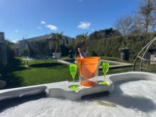 Idéal pour vos vacances Villa avec piscine et jacuzzi à 15 min de la plage - Mauguio - 0