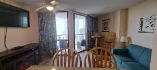 Meridian Plaza 307! Third Floor Ocean Views! Sleeps 4! - Myrtle Beach - 6