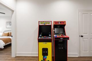Acadian House KING Bed Garage Arcade 85 TV - Lafayette - 5