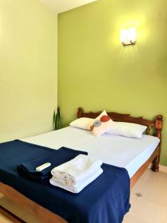 RR Haus Candolim 2BHK Apartment Near Hyatt Centric - 9