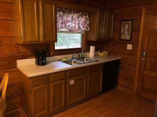 Great Cabin with a View close to Dollywood! - Sevierville - 5