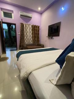 Green Hub-Pool Villa with Nature - 3