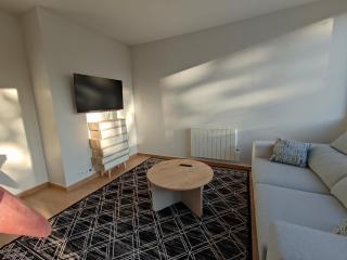 appartement 3 chambres avec balcon et parking - 1