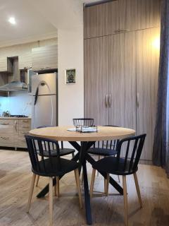 SALE! 75 sqm Old Tbilisi Daily&Monthly 1-BD Apt - 8