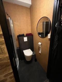 The Studio no windows 20 minutes by bus to downtown Amsterdam - Purmerend - 6